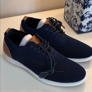 G.H. Bass & Co. Navy and Tan Men's Shoes